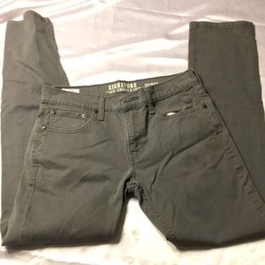 Men’s Levi’s skinny jeans